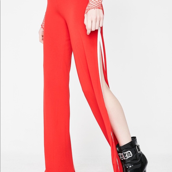 Red slit pants - Picture 2 of 5